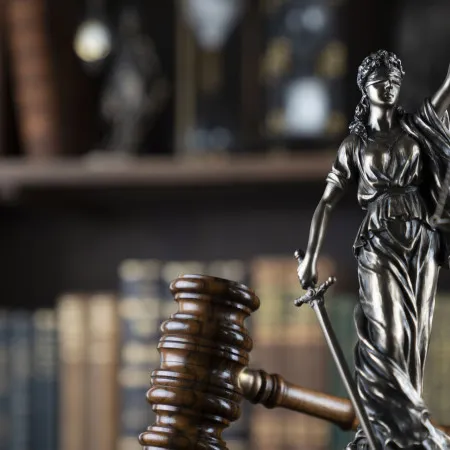 Қазақстанда 7 наурыздан бастап медицина қызметкерлеріне күш қолдану мен қоқан-лоқы үшін жаза күшейтілді