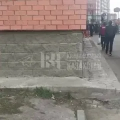 Ребёнок погиб при падении из окна в Астане